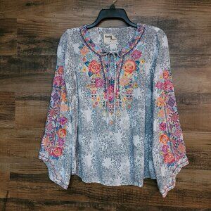 Savanna Jane Tunic Top M Floral Embroidered Animal Print Tassel Tie Keyhole